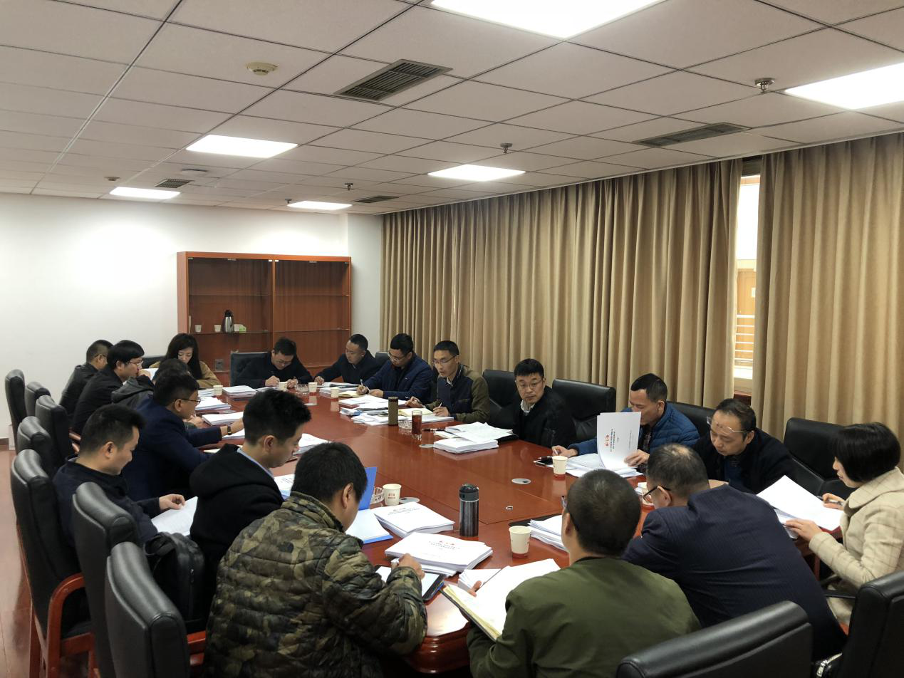公司召開冬季和涉路施工安全工作專題會(huì)議