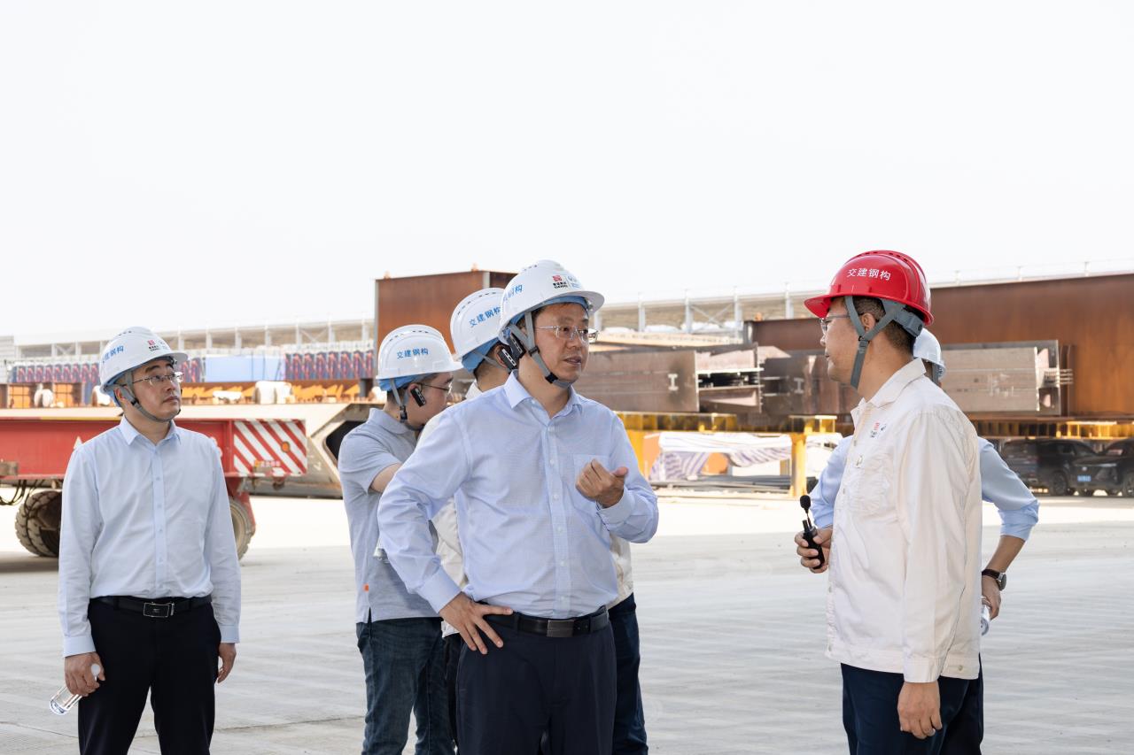 四川路橋黨委委員、紀委書記焦利軍 帶隊到交建集團項目一線調(diào)研指導(dǎo)工作