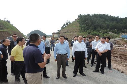 省交通運輸廳廳長彭琳調(diào)研公司遂西高速公路建設