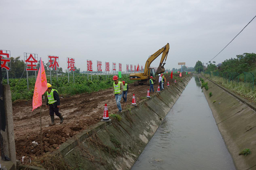 成樂(lè)高速公路擴(kuò)容建設(shè)試驗(yàn)段全線(xiàn)開(kāi)工